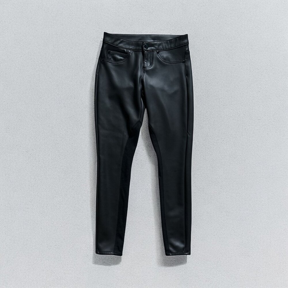 Womens Faux Leather Skinny Pants 2 Black Side Panels Mossimo Edgy Goth Rocker
